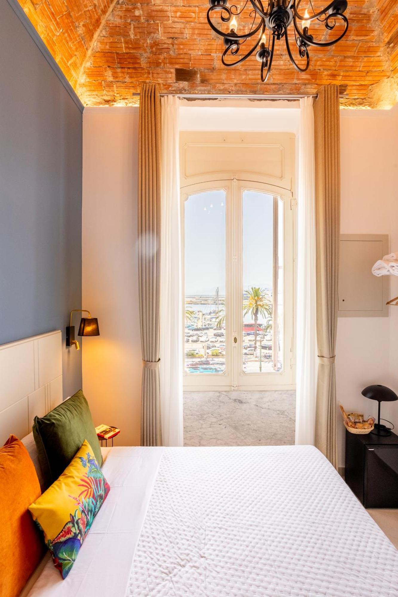 Magnini Rooms Cagliari Eksteriør billede